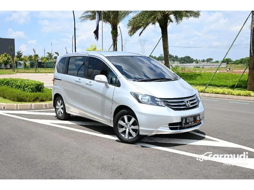 2010 Honda Freed Power Sliding Door MPV