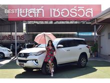 2017 Toyota Fortuner 2.4 (ปี 15-18) V SUV AT
