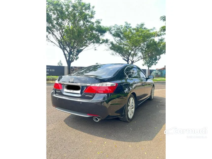 2013 Honda Accord VTi-L Sedan