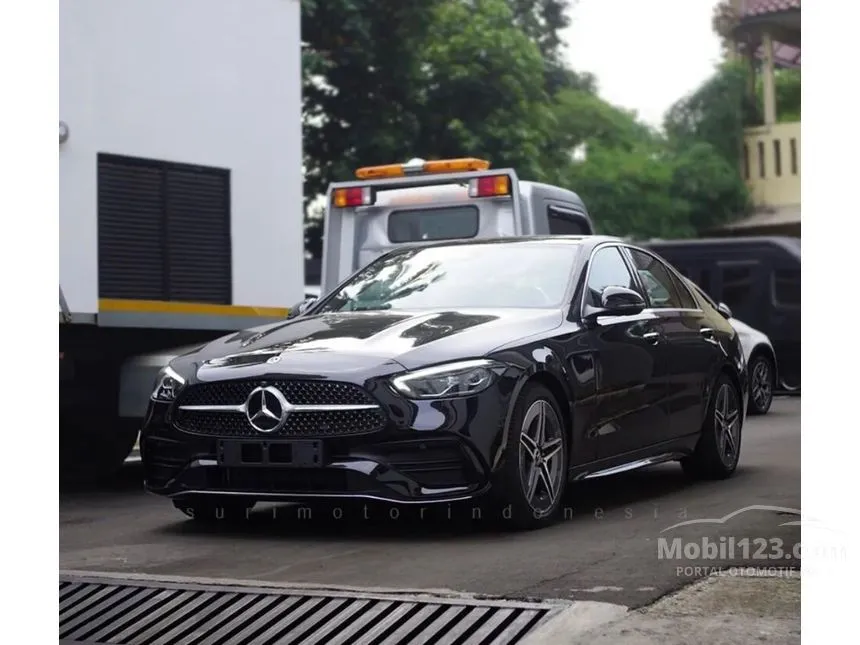 2023 Mercedes-Benz C300 AMG Line Sedan