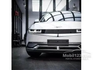 2025 Hyundai IONIQ 5 Prime Standard Range SUV