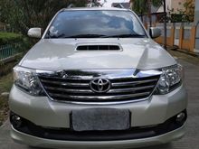 90% ORISINIL YANG CARI MOBIL ISTIMEWA SILAKAN LIHAT toyota fortuner G VNT diesel matic 2014